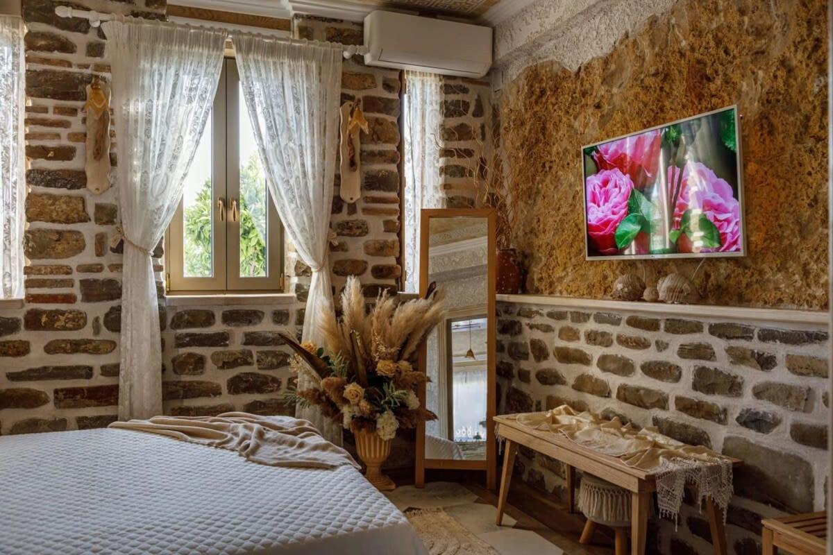 Lithos Messolongi Paradise - A Luxurious Retreat Mesolóngion Exterior foto